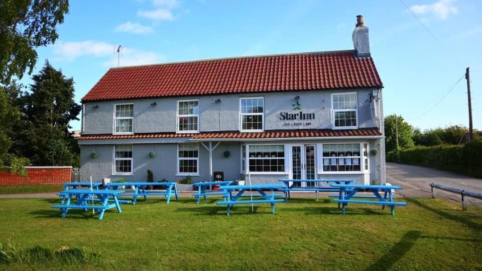 The Star Inn Weaverthorpe エクステリア 写真